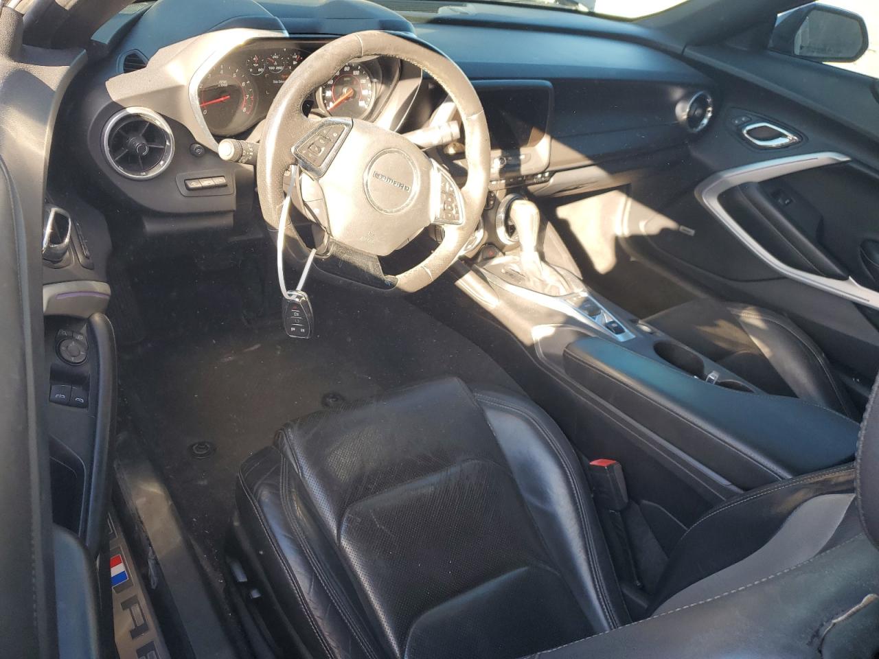 2016 Chevrolet Camaro - Image 8
