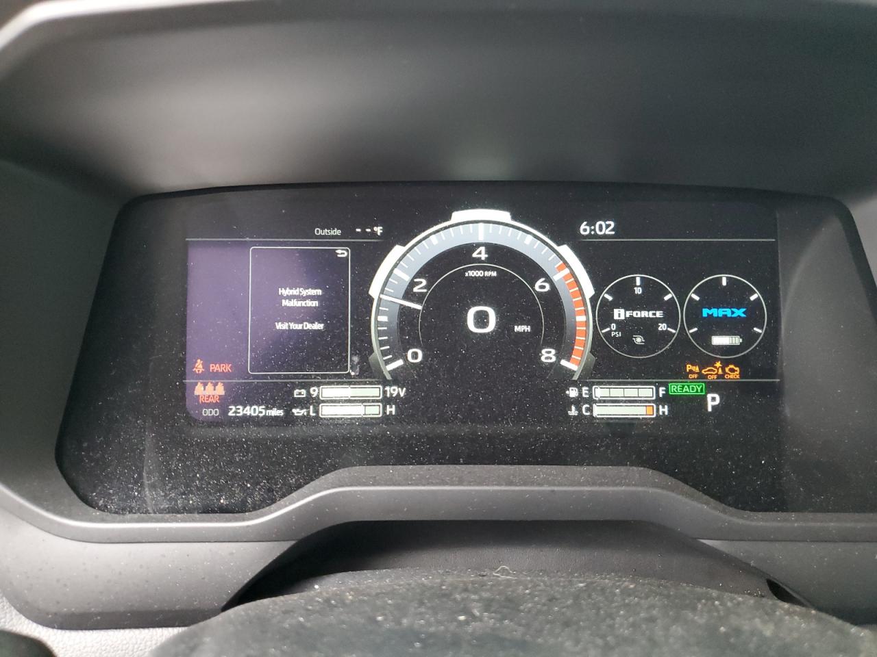 2023 Toyota Tundra - Image 9