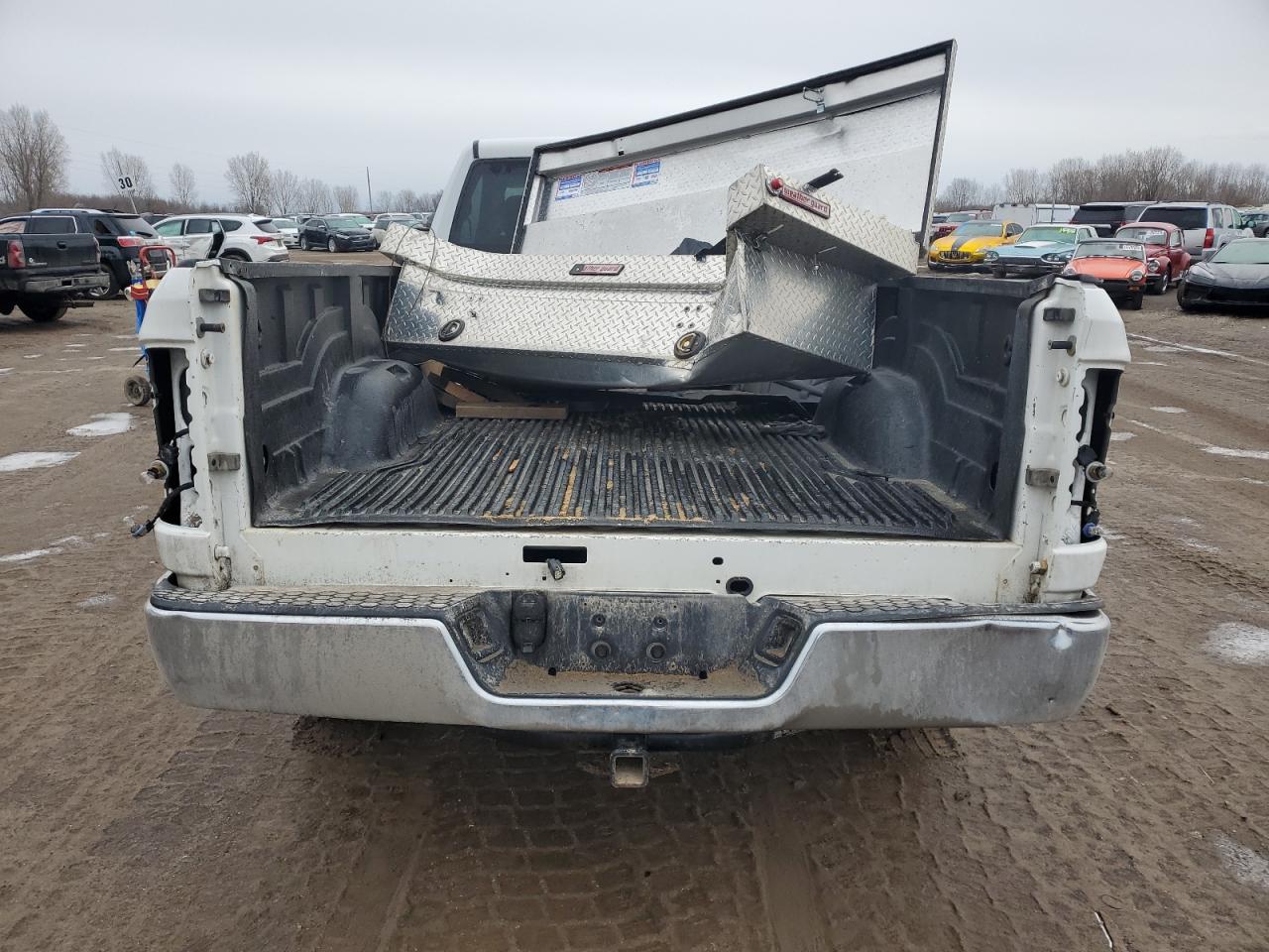 2016 RAM 1500 - Image 6