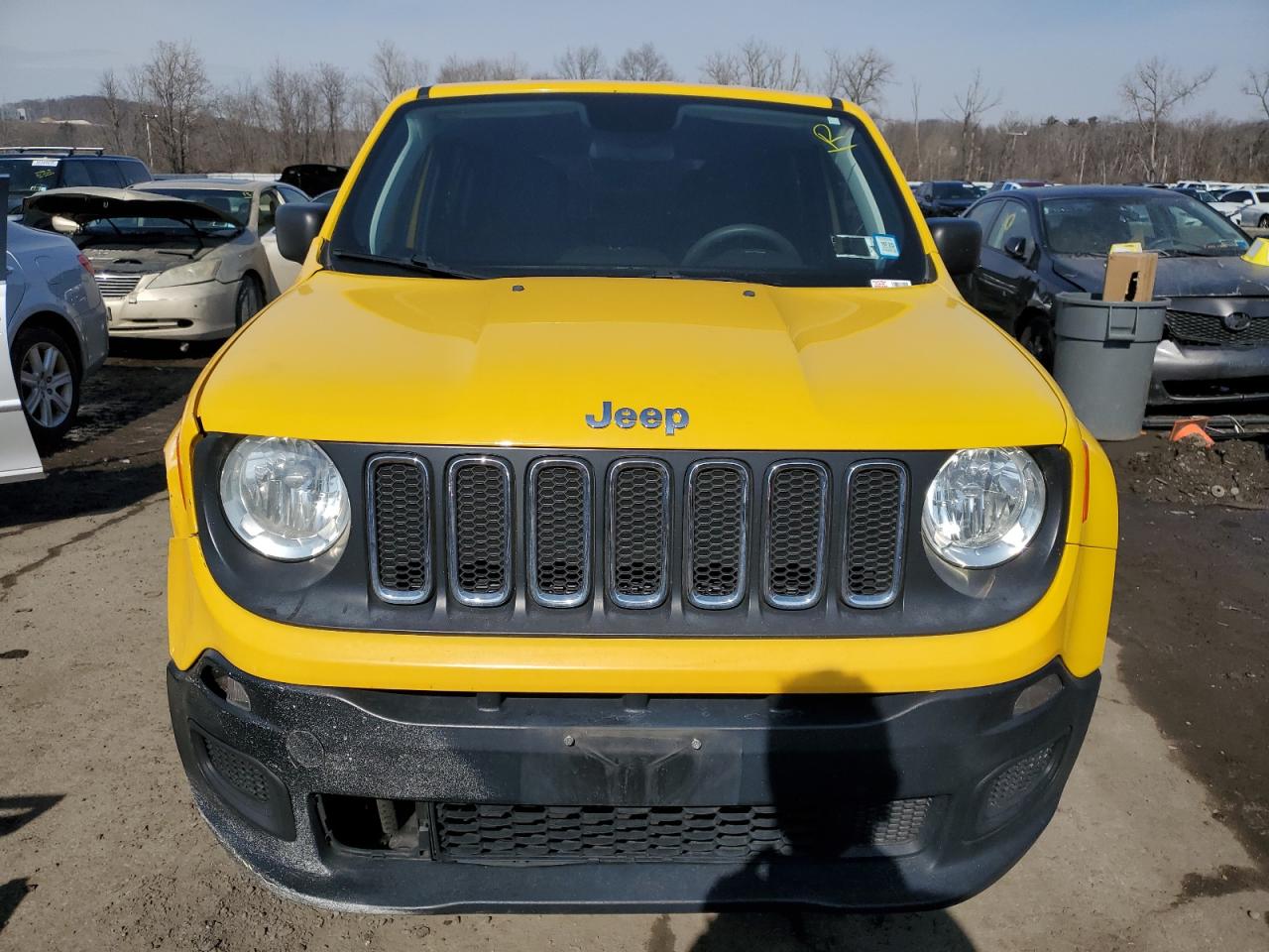 2018 Jeep Renegade - Image 5