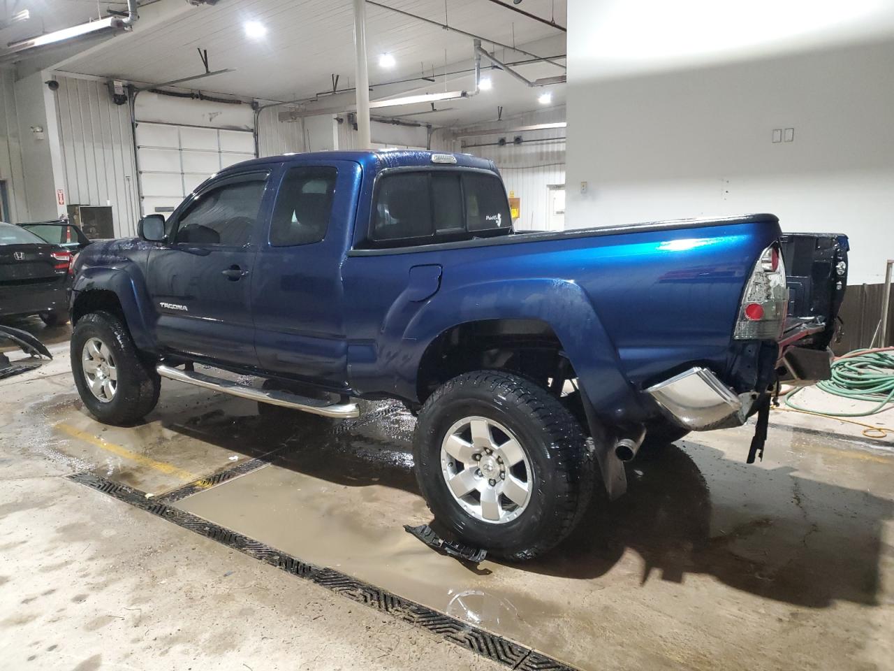 2008 Toyota Tacoma - Image 2