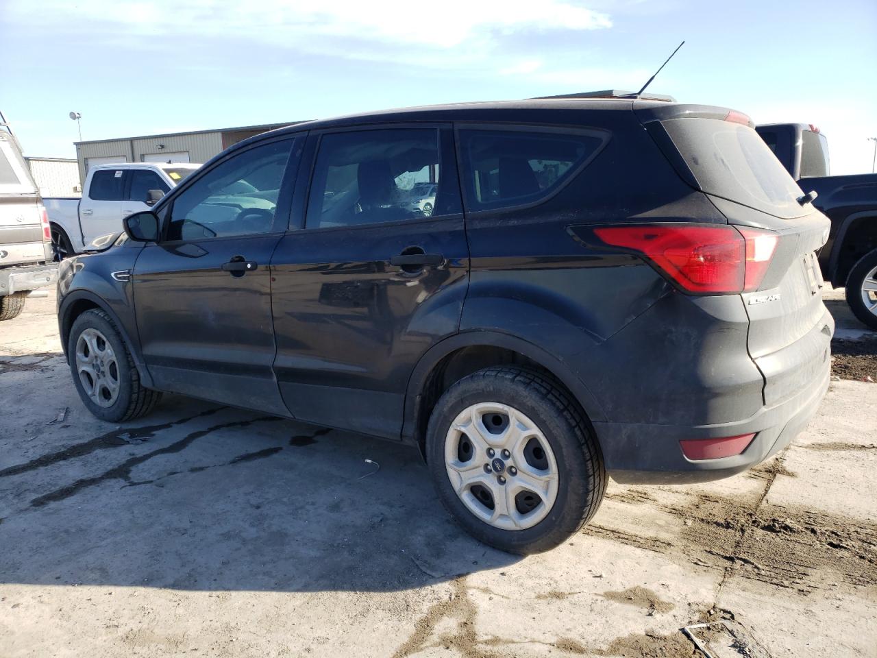 2019 Ford Escape - Image 2
