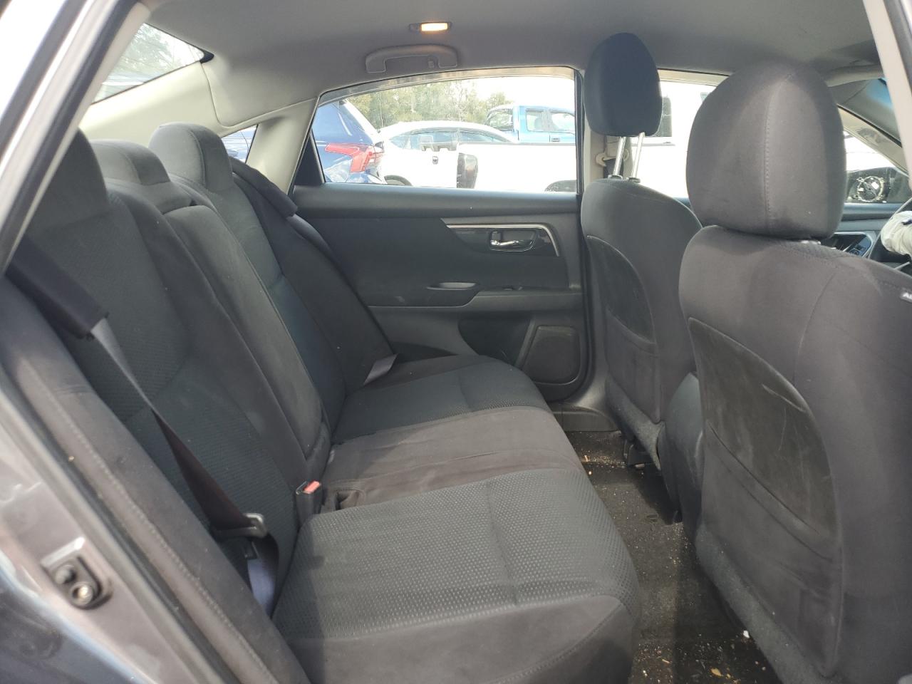 2014 Nissan Altima - Image 11