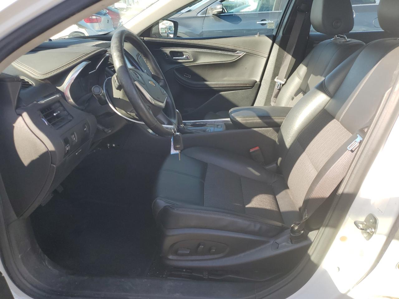 2017 Chevrolet Impala - Image 7