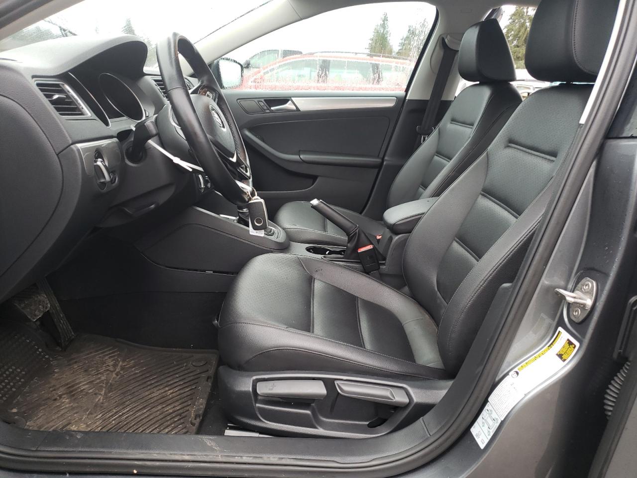 2017 Volkswagen Jetta - Image 7
