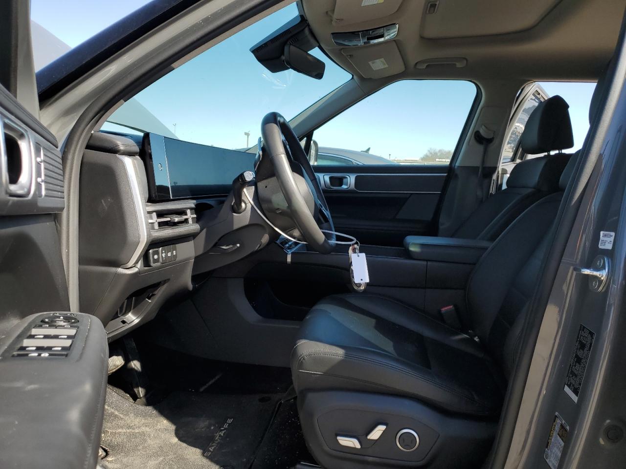 2024 Hyundai Santa Fe - Image 7