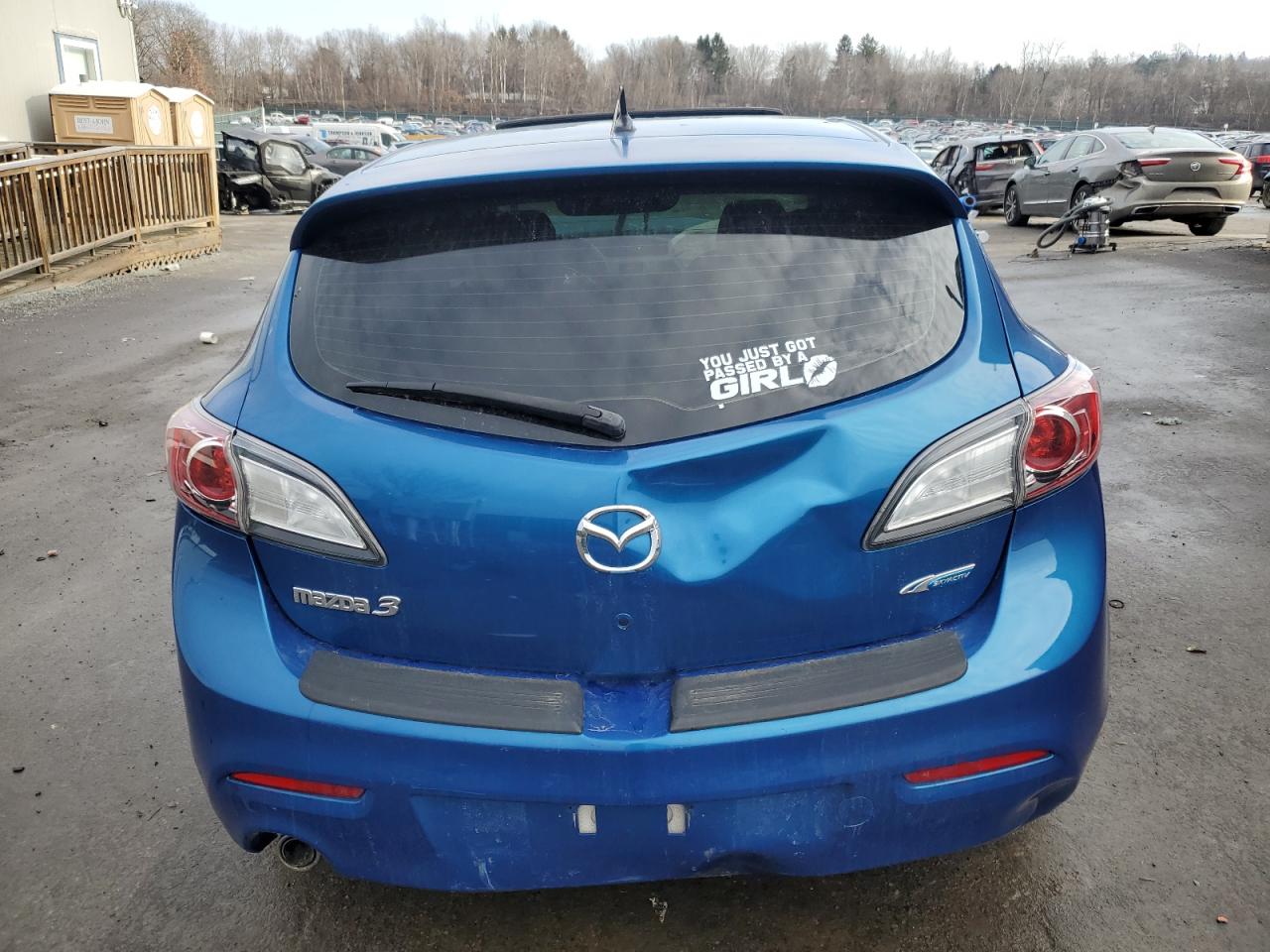 2012 Mazda 3 - Image 6