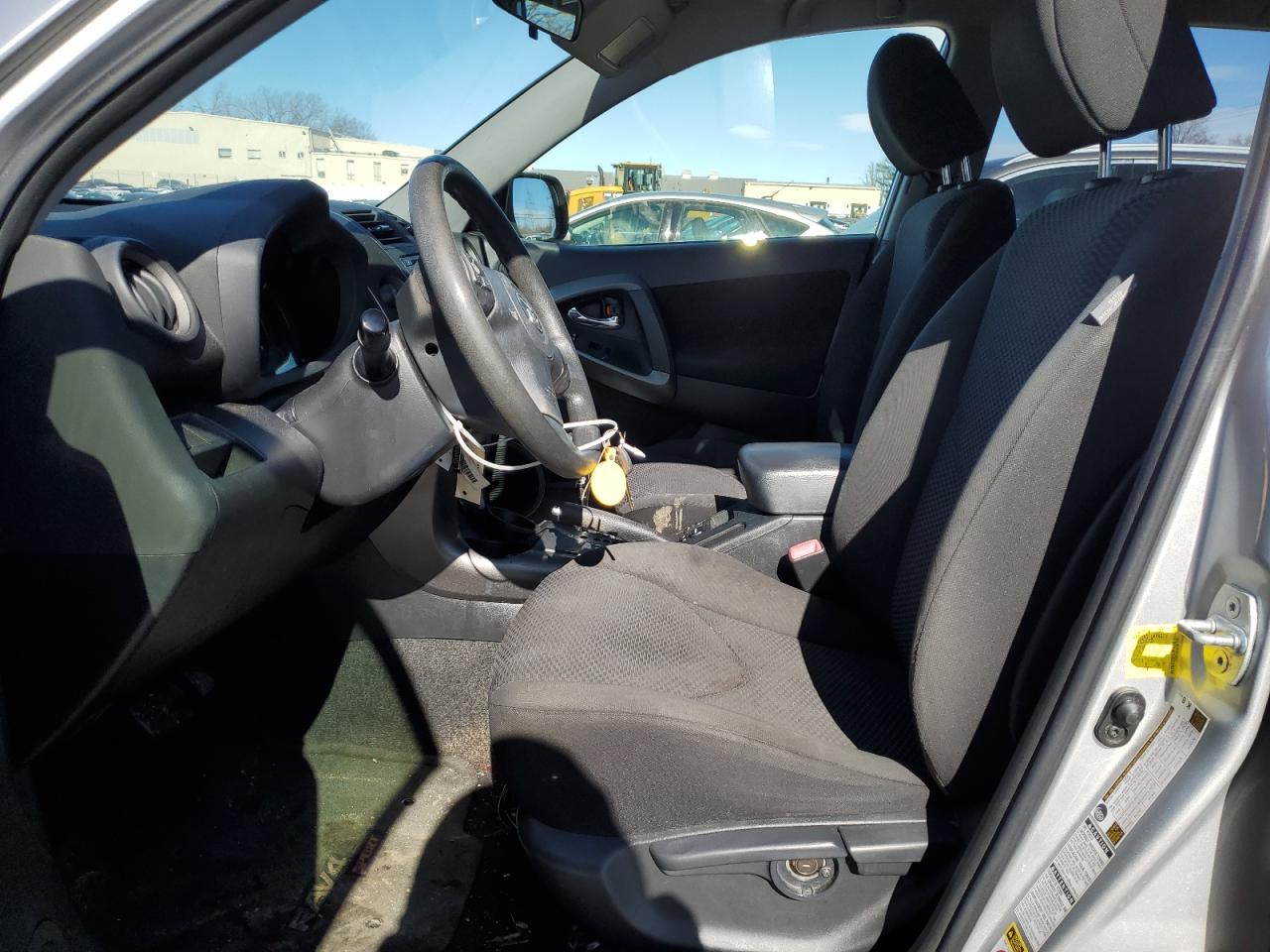 2012 Toyota RAV 4 - Image 7