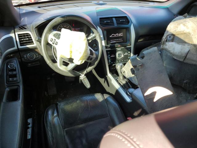 Parquets FORD EXPLORER 2013 Czerwony