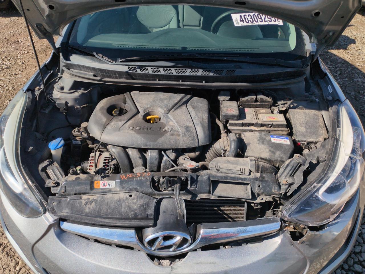 2015 Hyundai Elantra - Image 11
