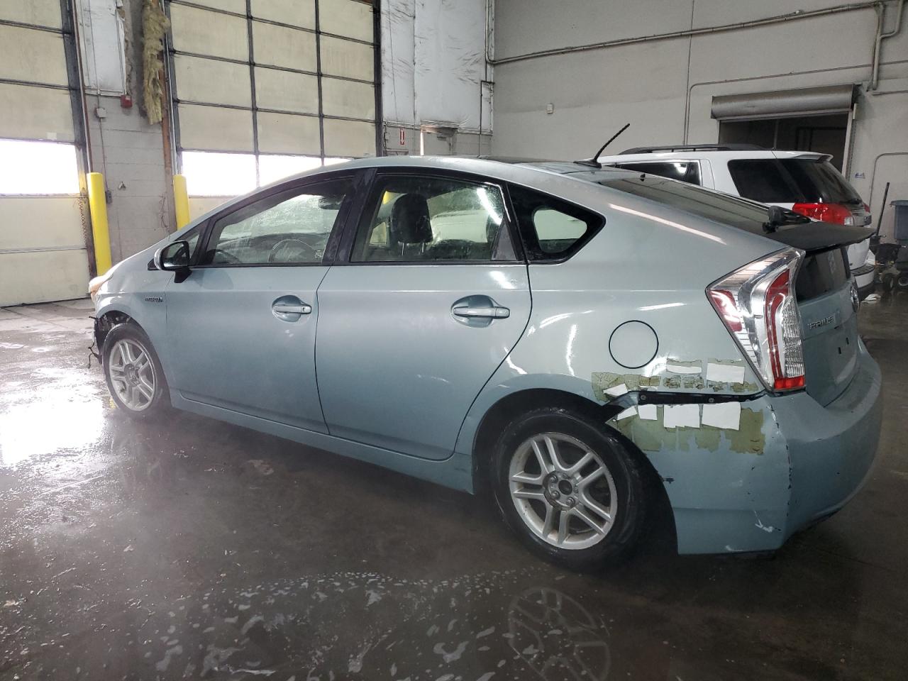 2012 Toyota Prius - Image 2