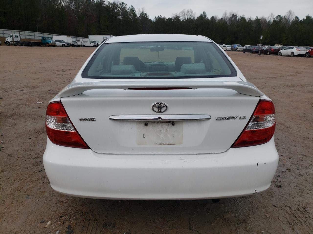 2004 Toyota Camry - Image 6