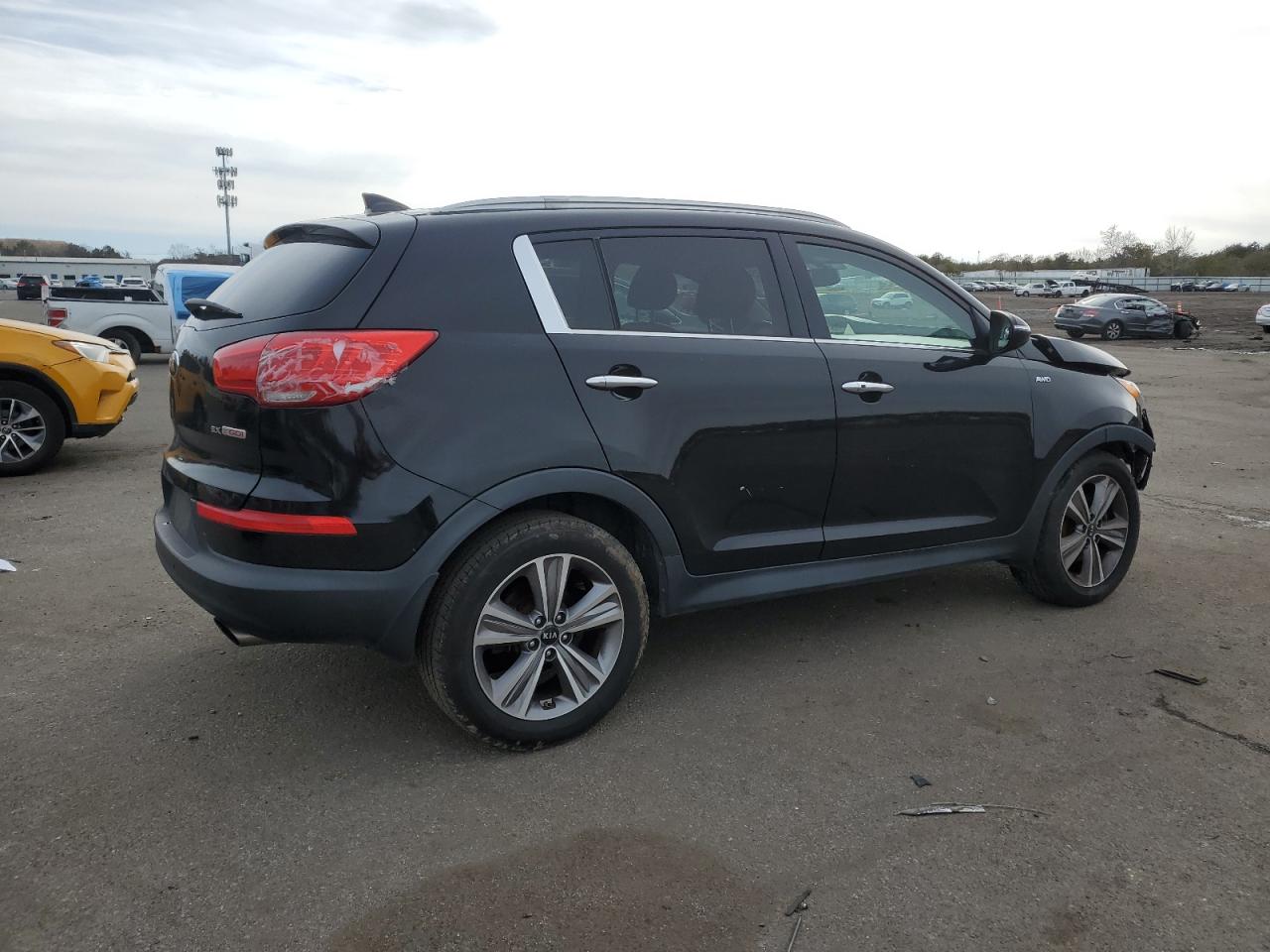 2014 Kia Sportage - Image 3