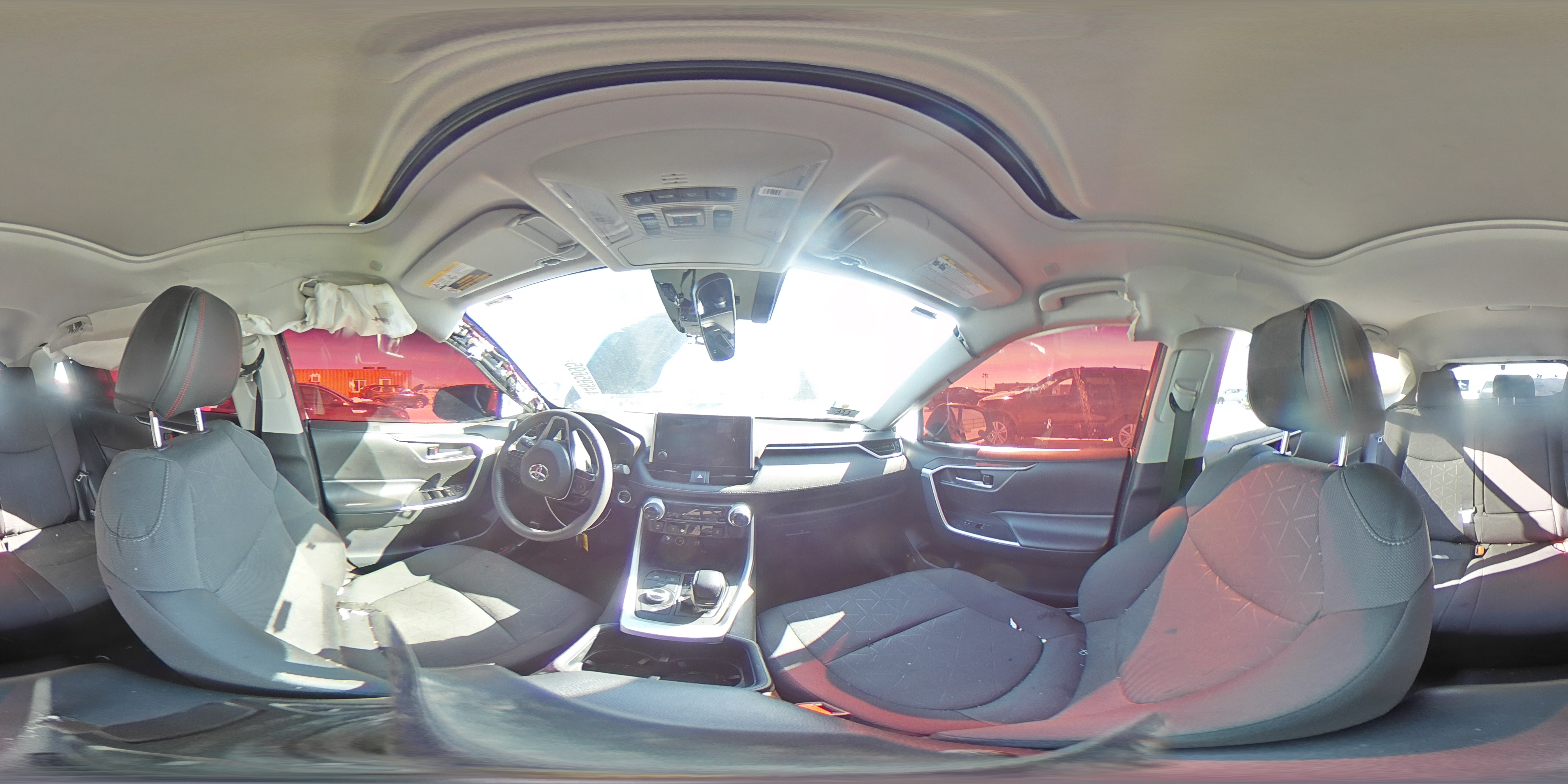 2023 Toyota RAV 4 - Image 13