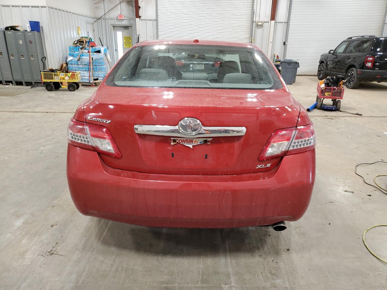 2010 Toyota Camry - Image 6