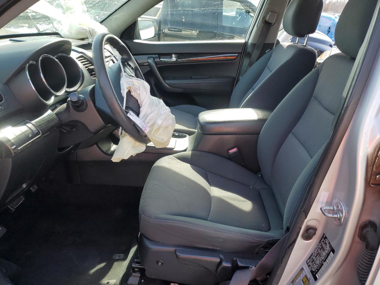 2013 Kia Sorento - Image 7