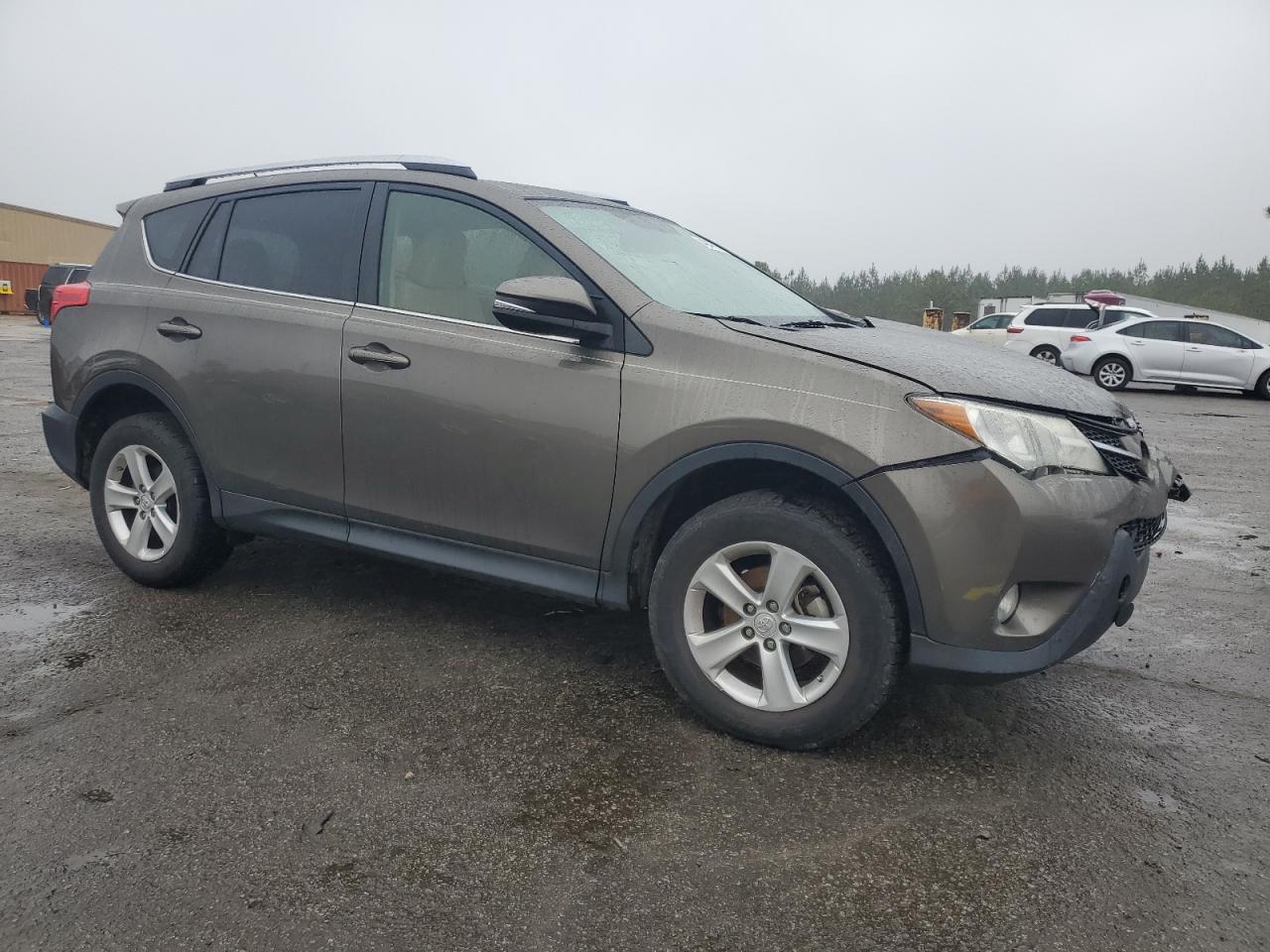 2013 Toyota RAV 4 - Image 4