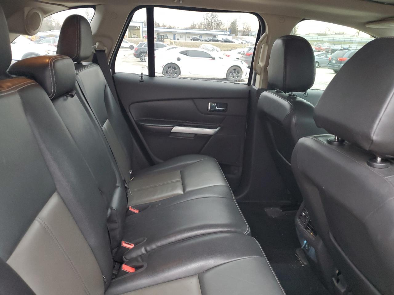 2014 Ford Edge - Image 11