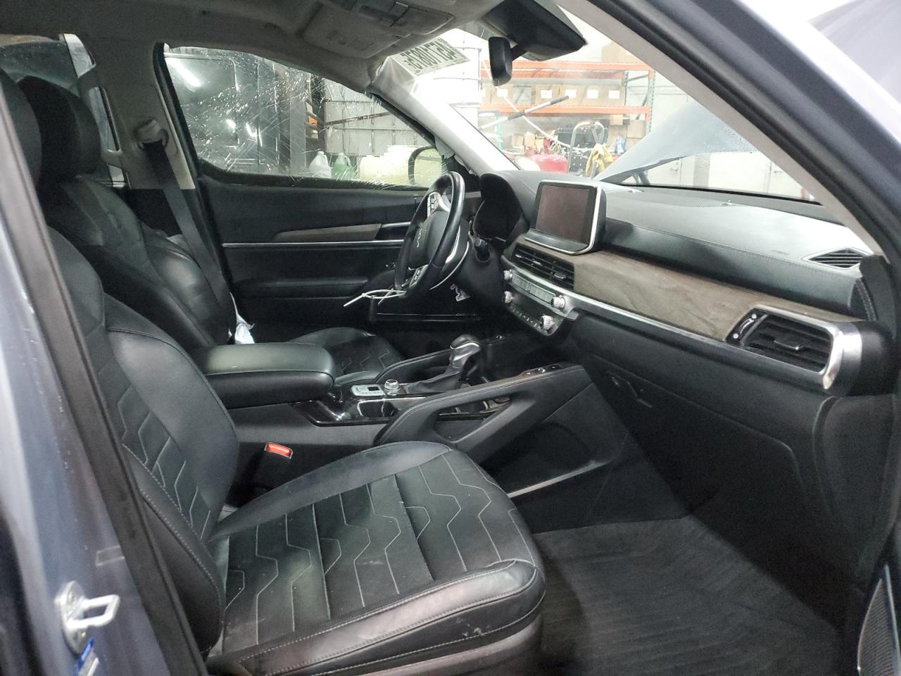 2022 Kia Telluride - Image 7