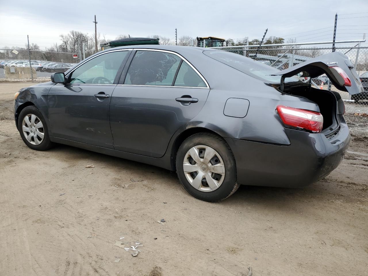 2009 Toyota Camry - Image 2