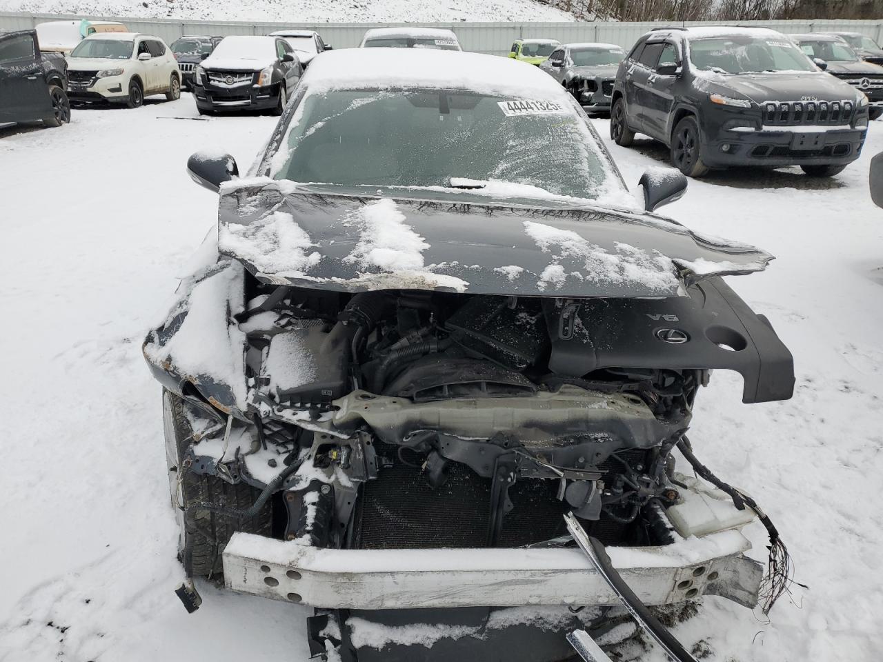 2010 Lexus IS - Image 5