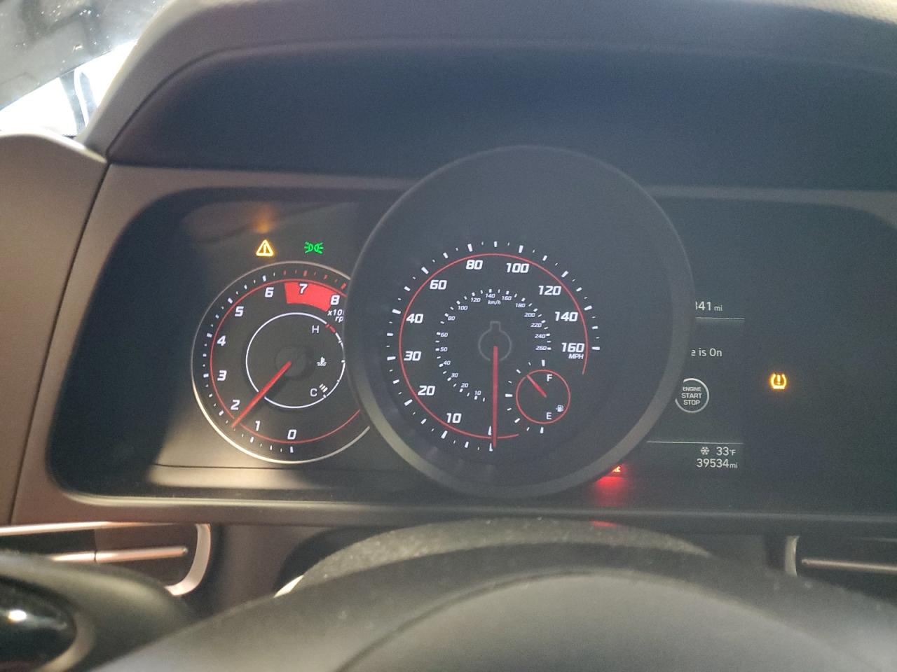 2021 Hyundai Elantra - Image 9