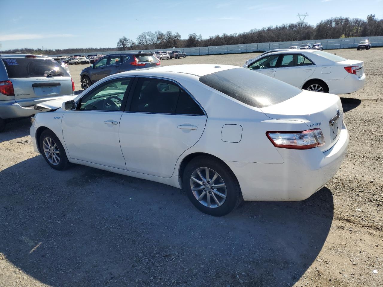 2011 Toyota Camry - Image 2