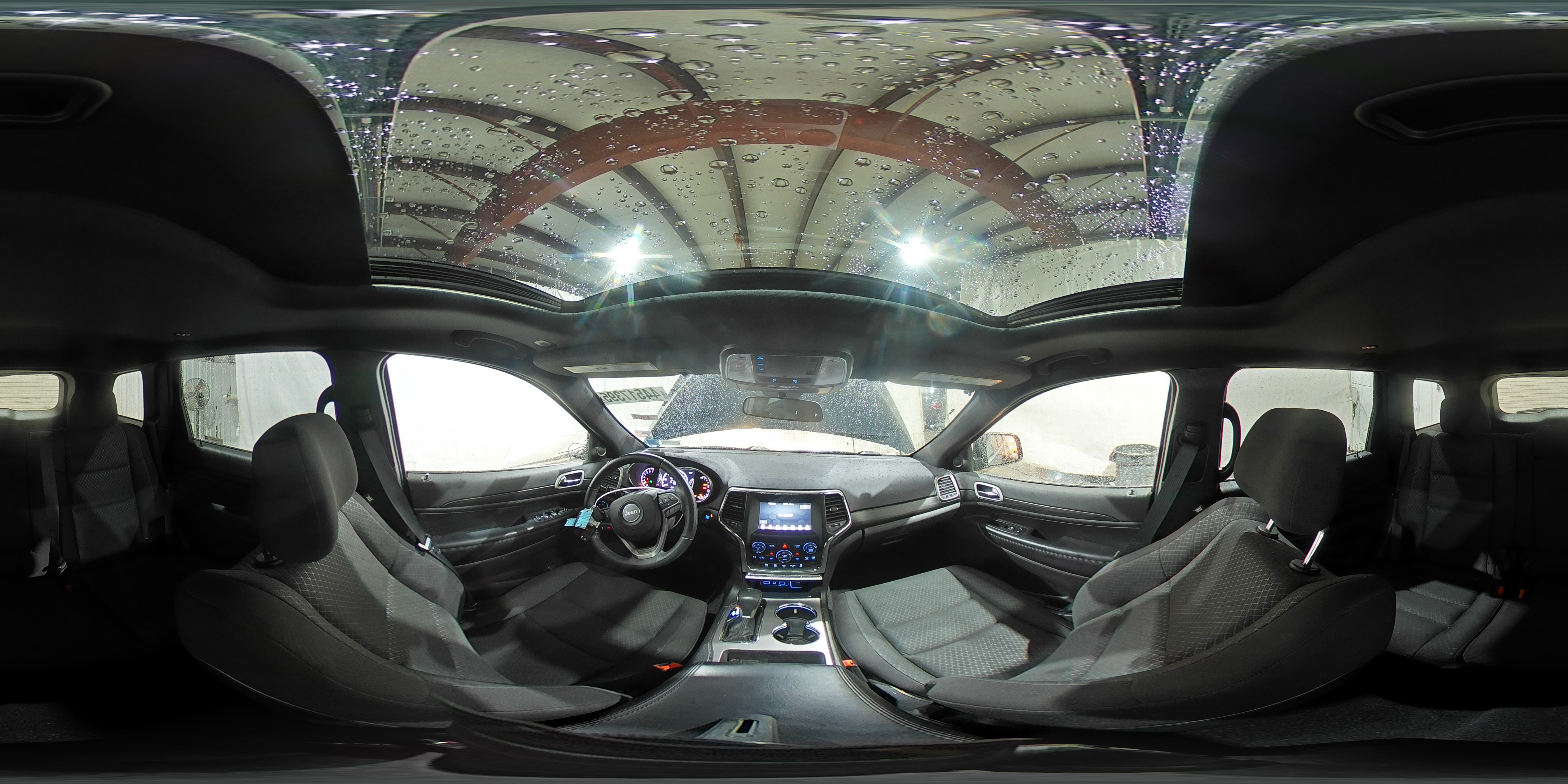 2021 Jeep Grand Cherokee - Image 15