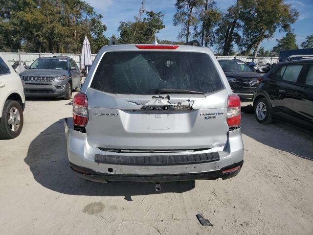 Parquets SUBARU FORESTER 2016 Srebrny