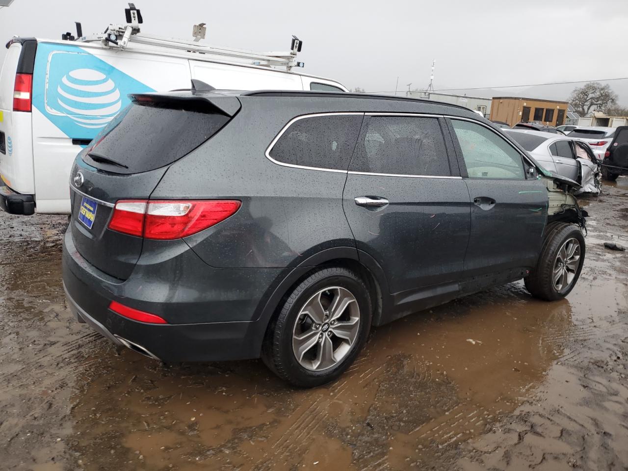2013 Hyundai Santa Fe - Image 3