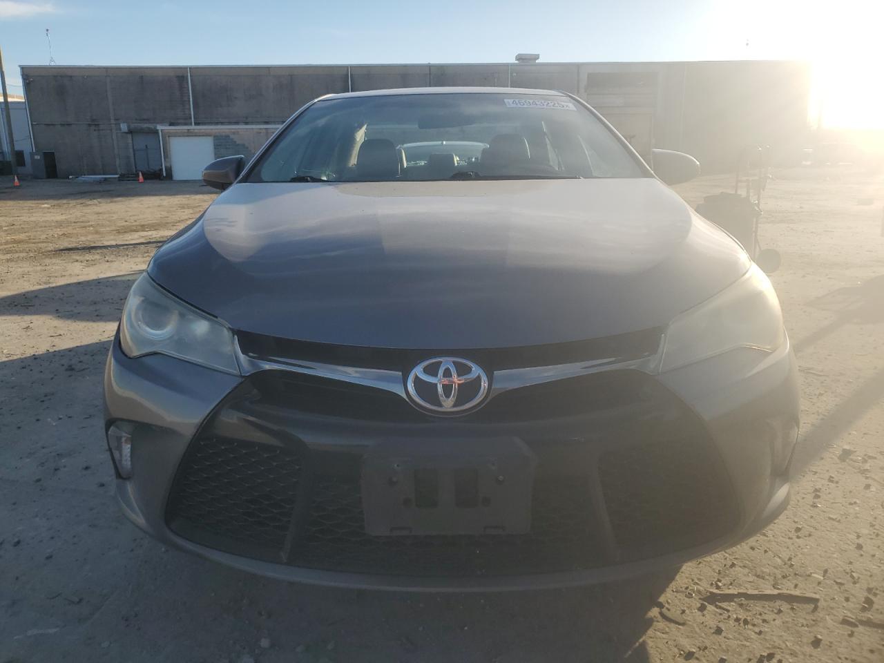 2016 Toyota Camry - Image 5