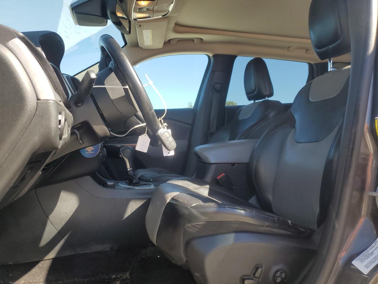 2014 Jeep Grand Cherokee - Image 7