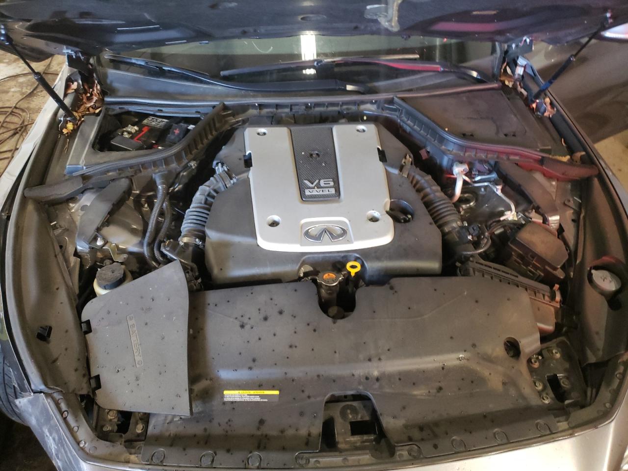 2015 Infiniti Q50 - Image 11
