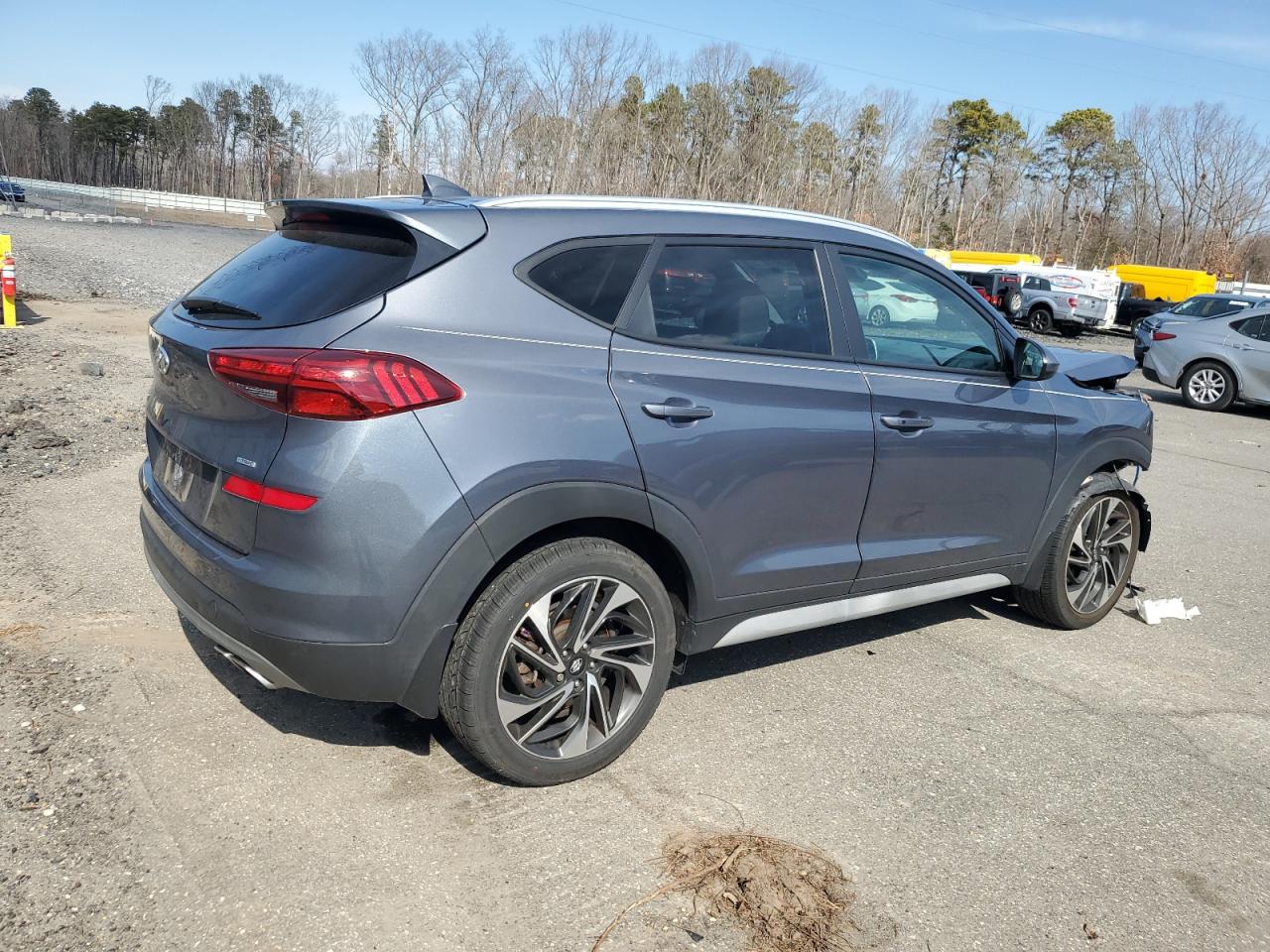 2021 Hyundai Tucson - Image 3