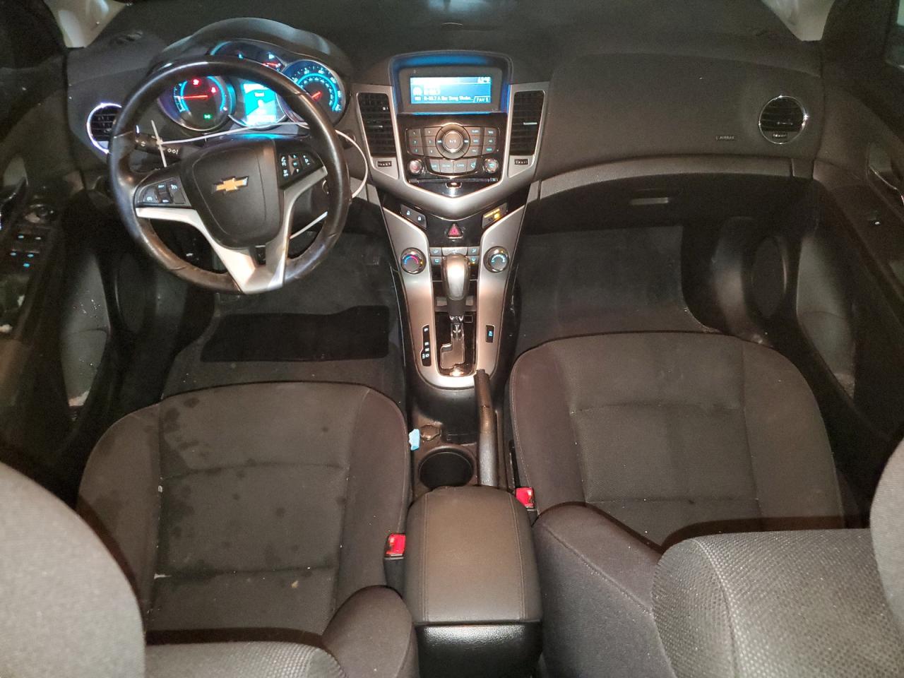 2014 Chevrolet Cruze - Image 8