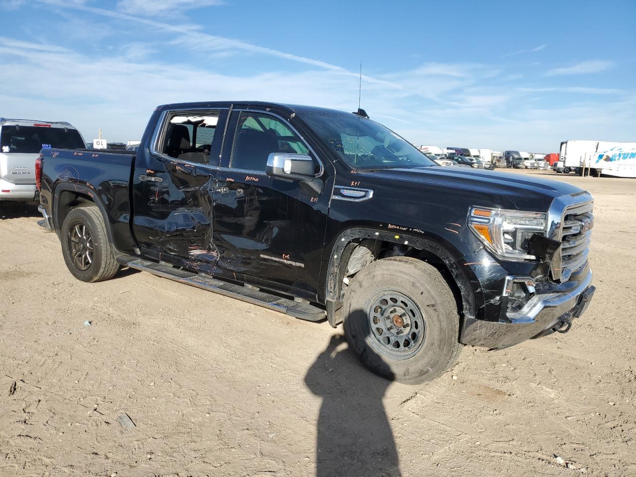 2019 GMC Sierra - Image 4