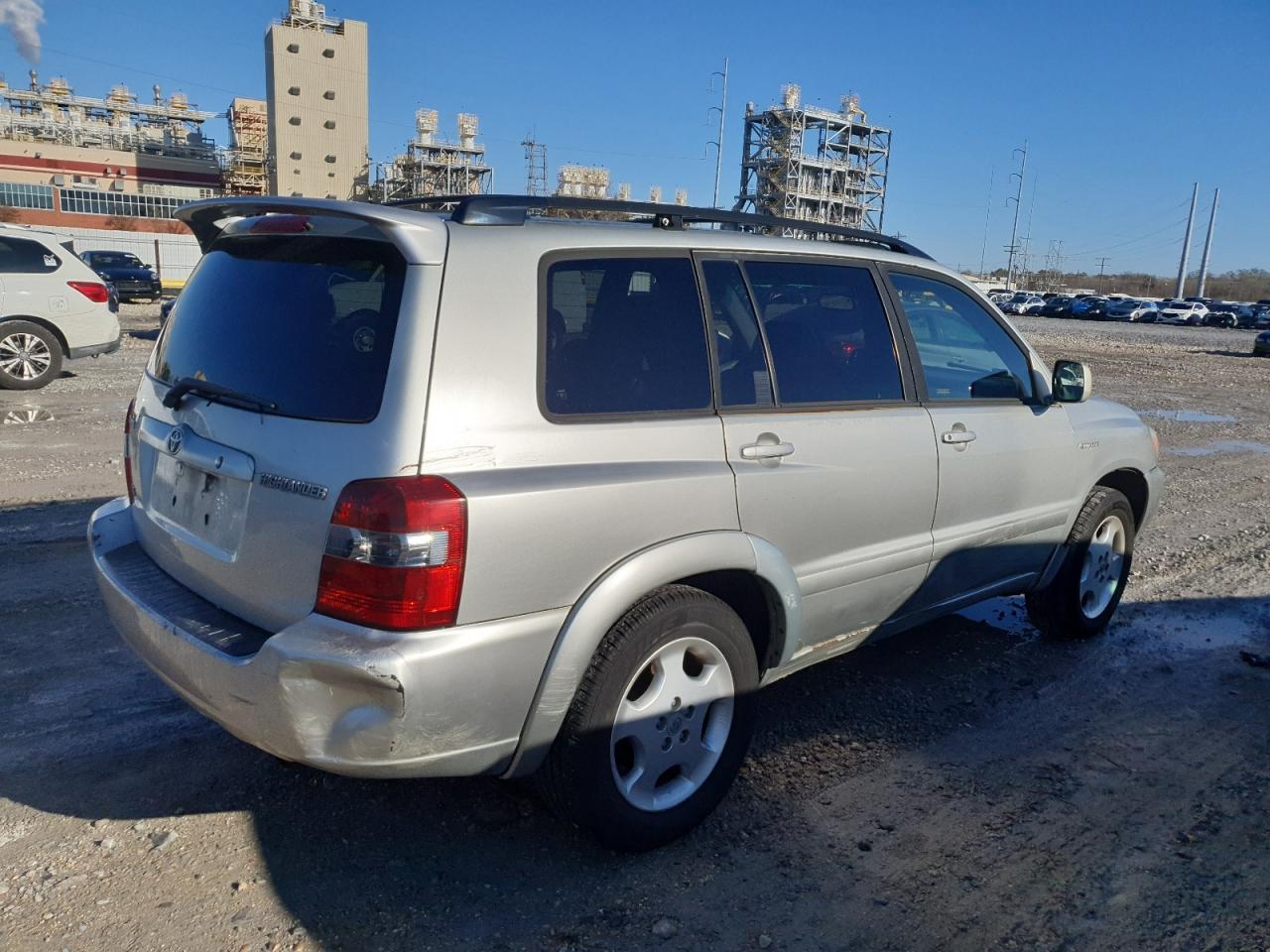2004 Toyota Highlander - Image 3
