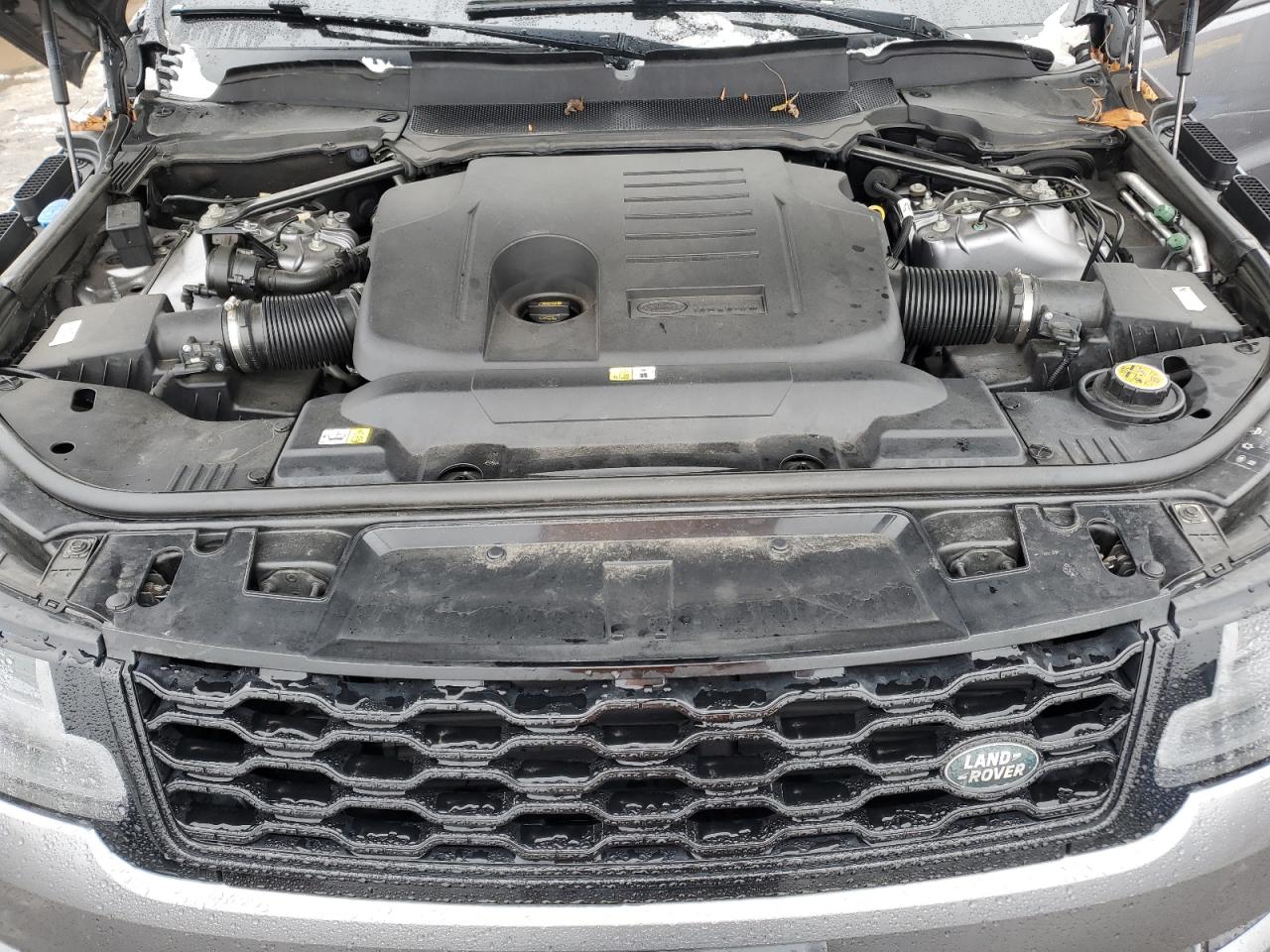 2020 Land Rover Range Rover - Image 12