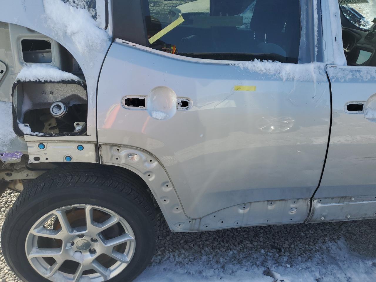 2019 Jeep Renegade - Image 11