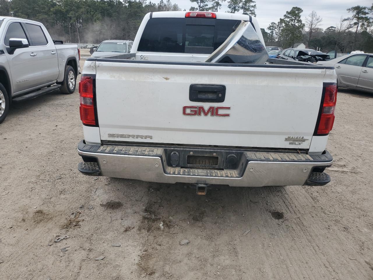 2015 GMC Sierra - Image 6