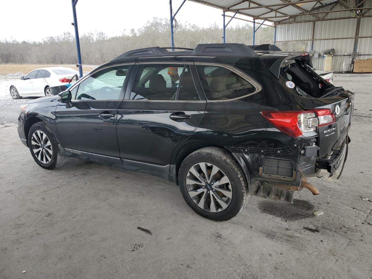 2016 Subaru Outback - Image 2
