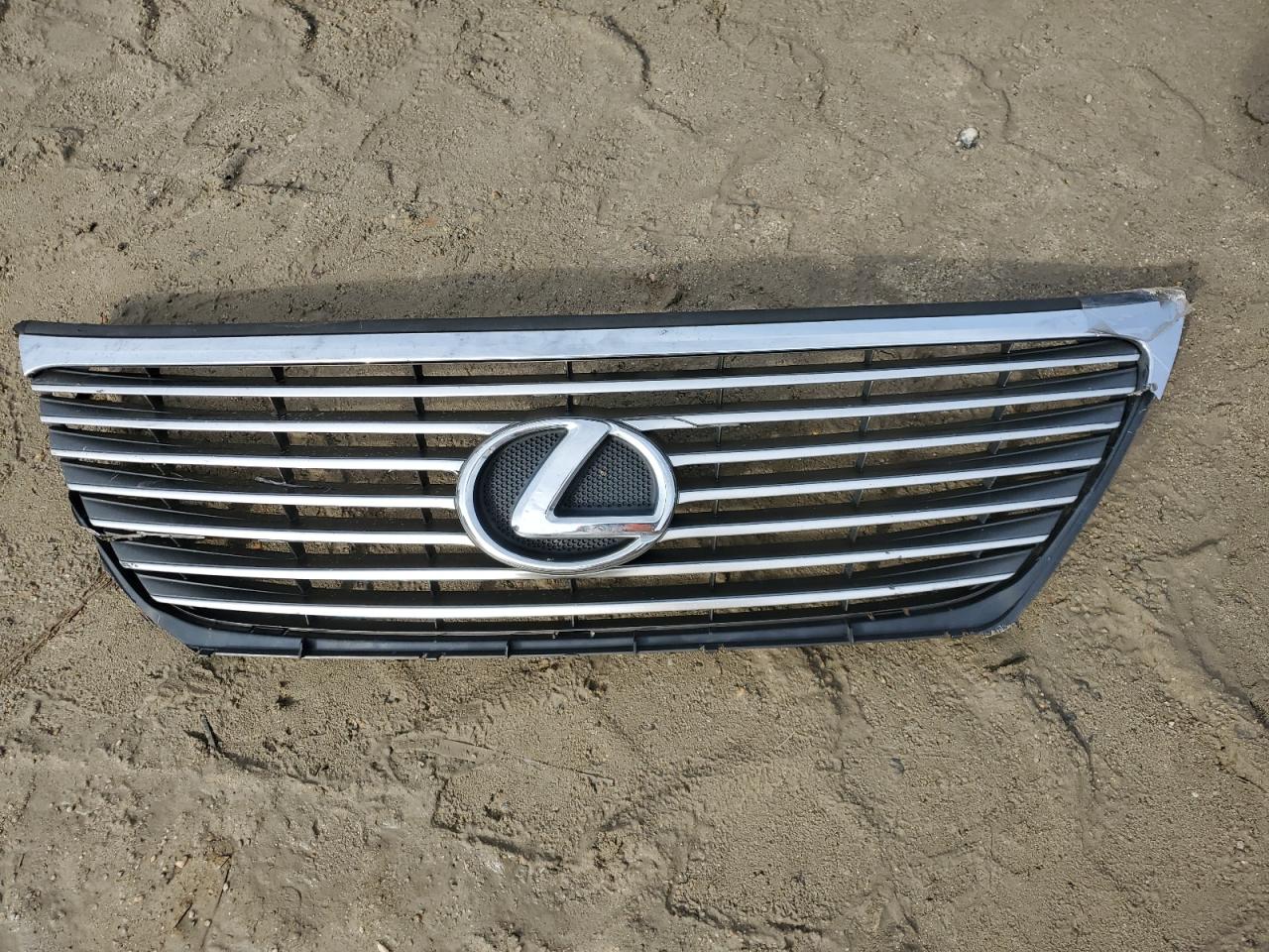 2009 Lexus LS - Image 12