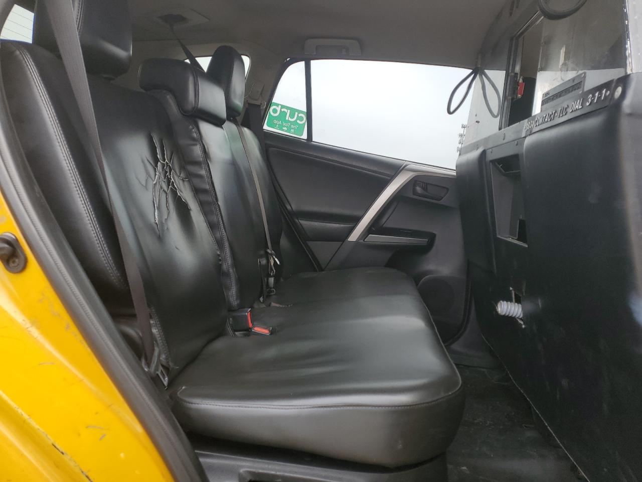 2018 Toyota RAV 4 - Image 11