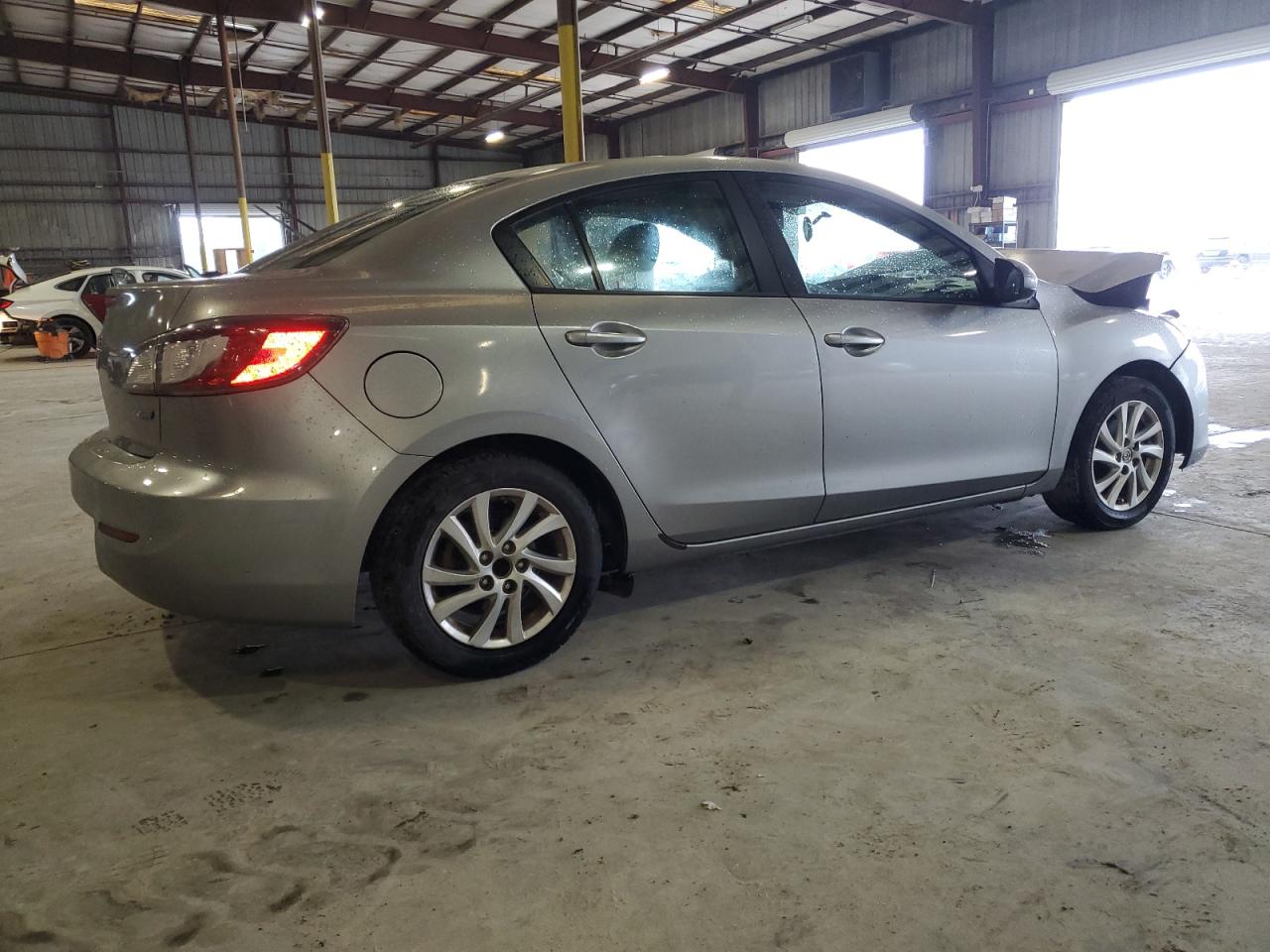 2012 Mazda 3 - Image 3