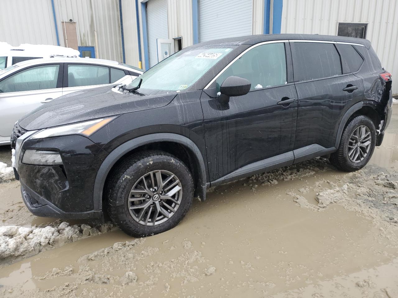 2021 Nissan Rogue - Image 1