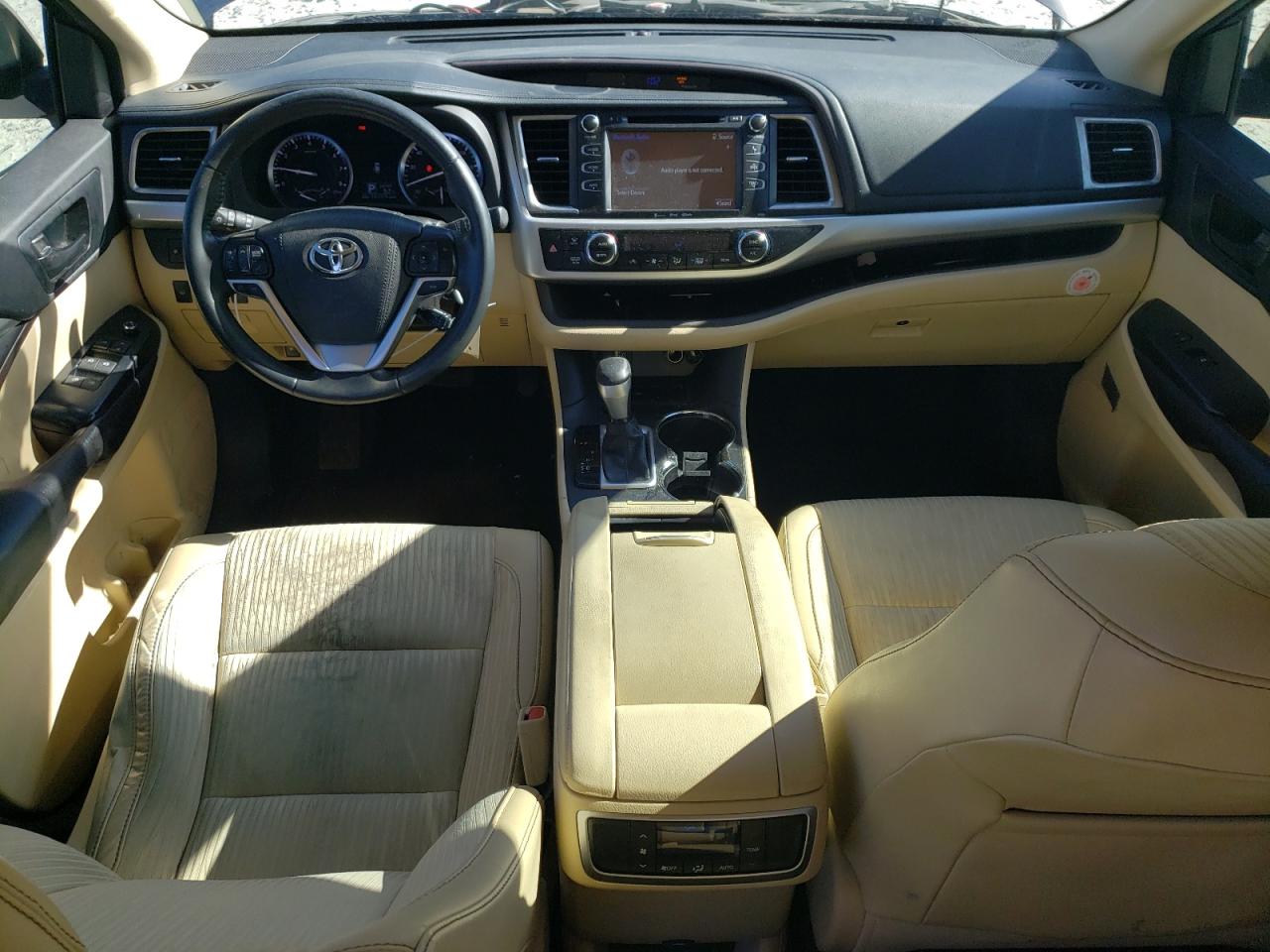 2016 Toyota Highlander - Image 8