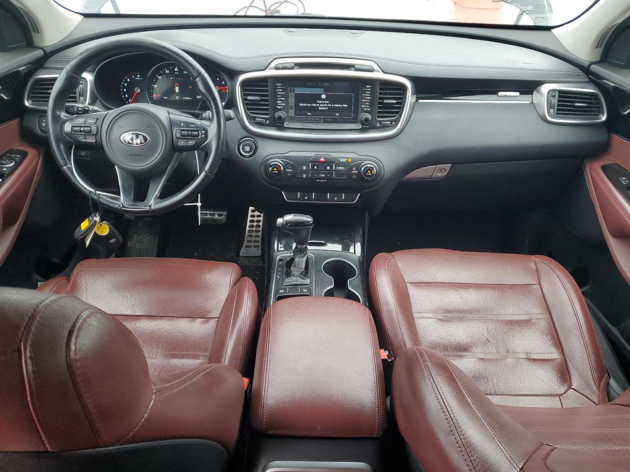 2017 Kia Sorento - Image 8