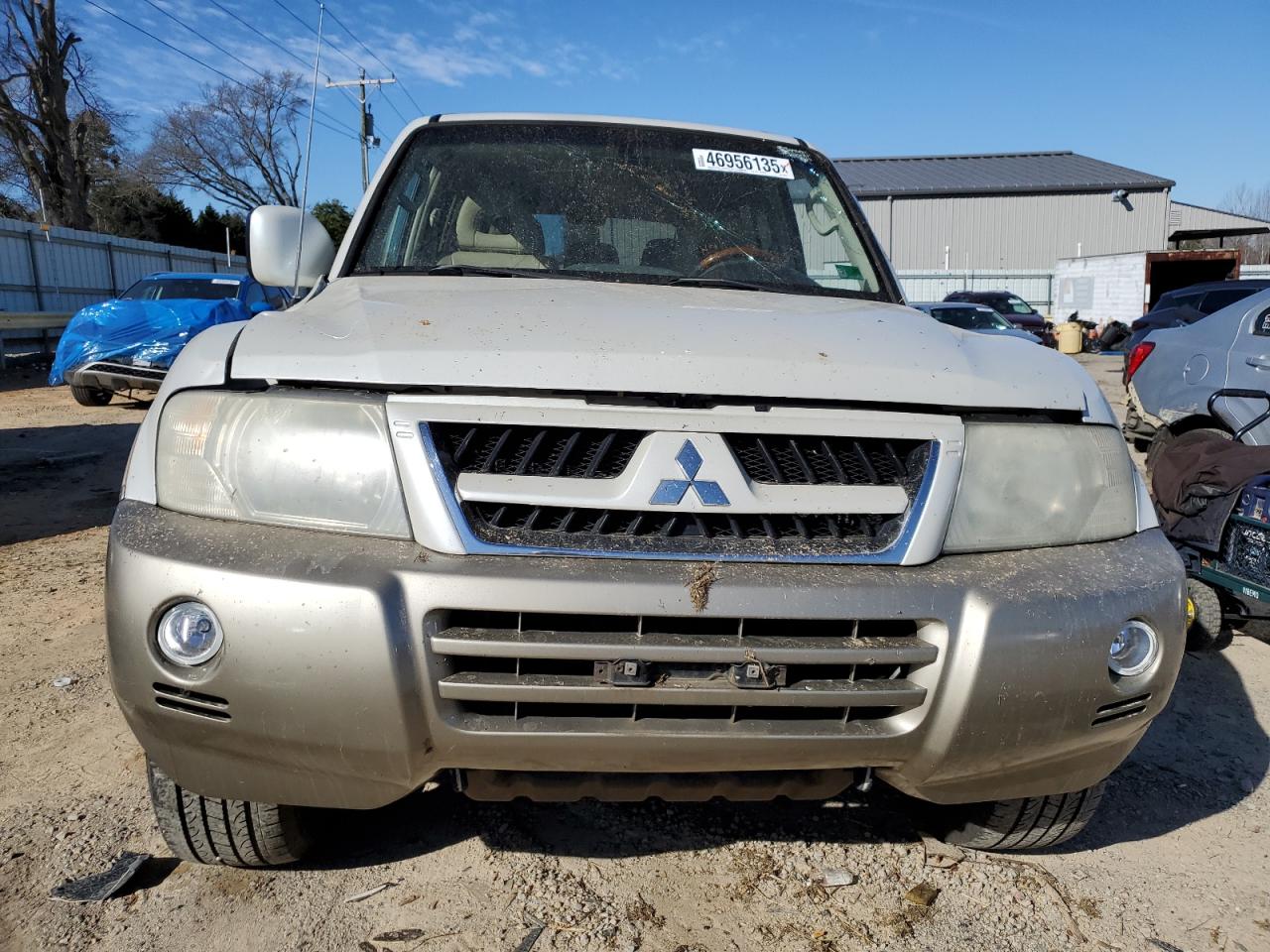 2006 Mitsubishi Montero - Image 5