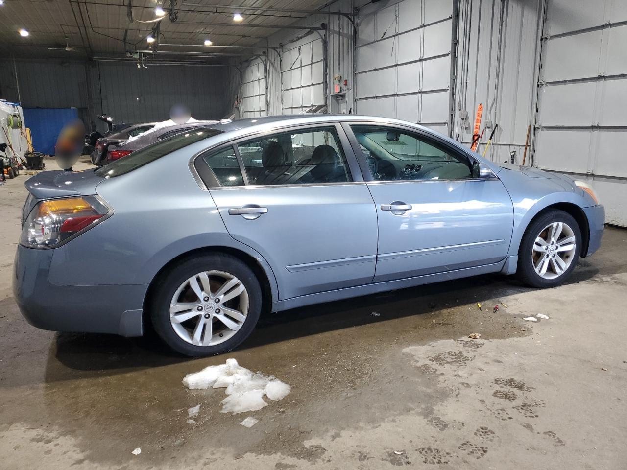 2012 Nissan Altima - Image 3