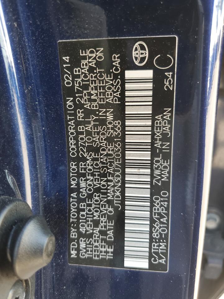 2014 Toyota Prius - Image 14
